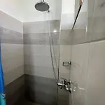 Kamberi & 2 Апартаменты Велипойе