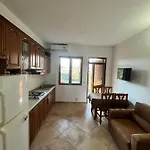 Kamberi & 2 Апартаменты *