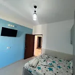 Апартаменты Kamberi & 2 Велипойе
