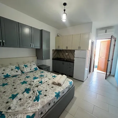 Apartmán Kamberi & 2 *