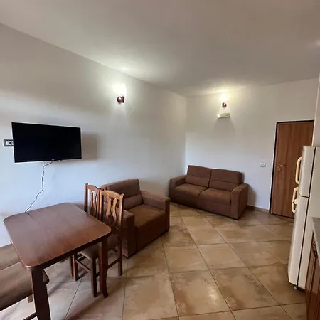Apartmán Kamberi & 2 Velipojë