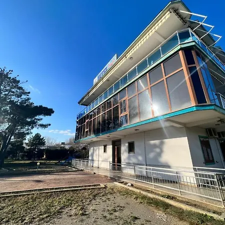 Apartmán Kamberi & 2 Velipojë