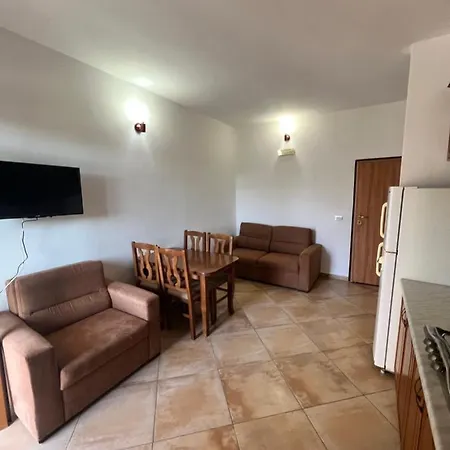 Kamberi & 2 Velipoje